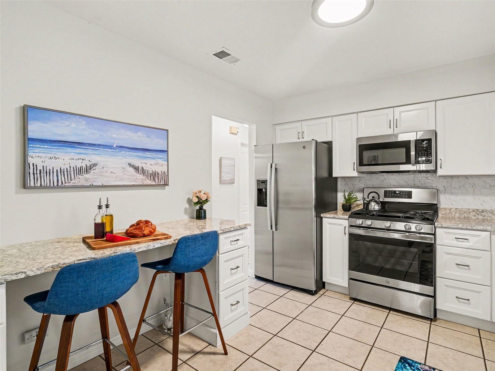 1110 DE NARVAEZ AVE — photo 18