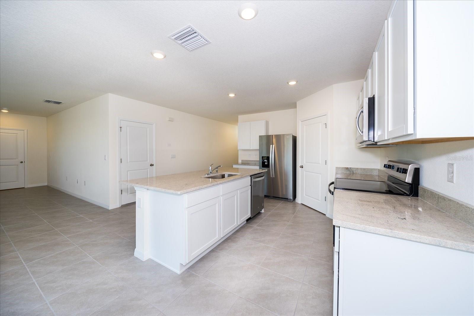 31127 PENNY SURF LOOP — photo 11