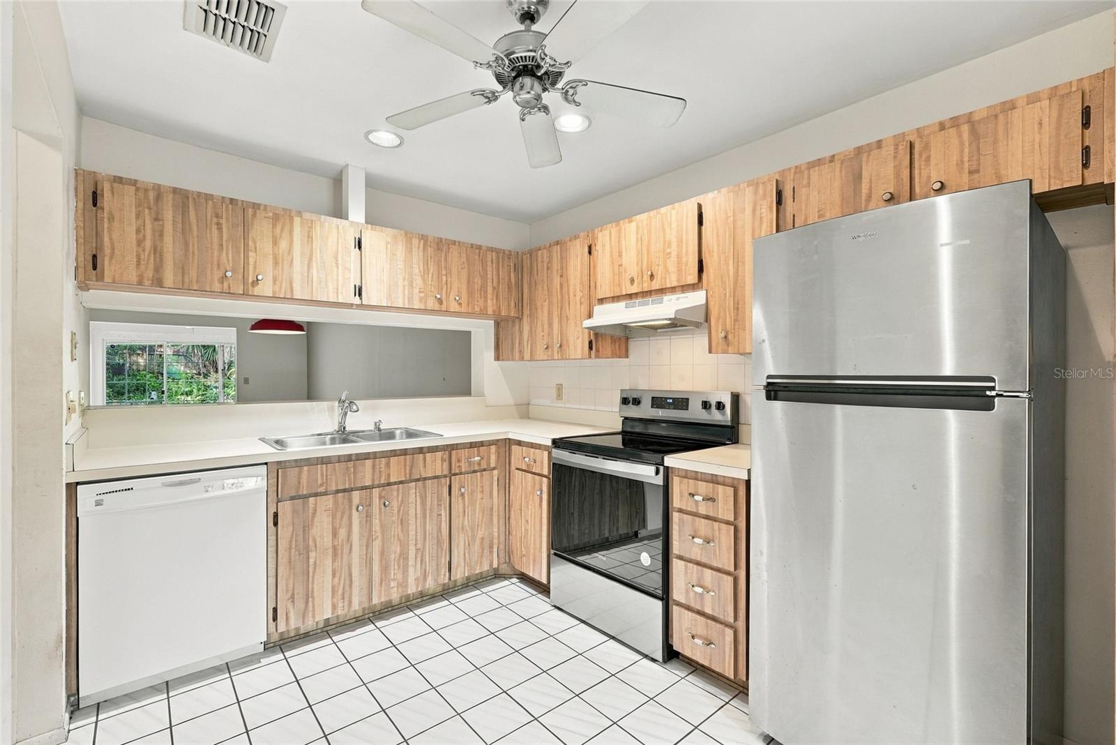 1111 THAYER ST #1111 — photo 7