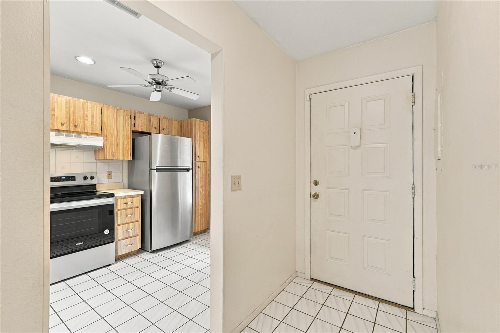 1111 THAYER ST #1111 — photo 5