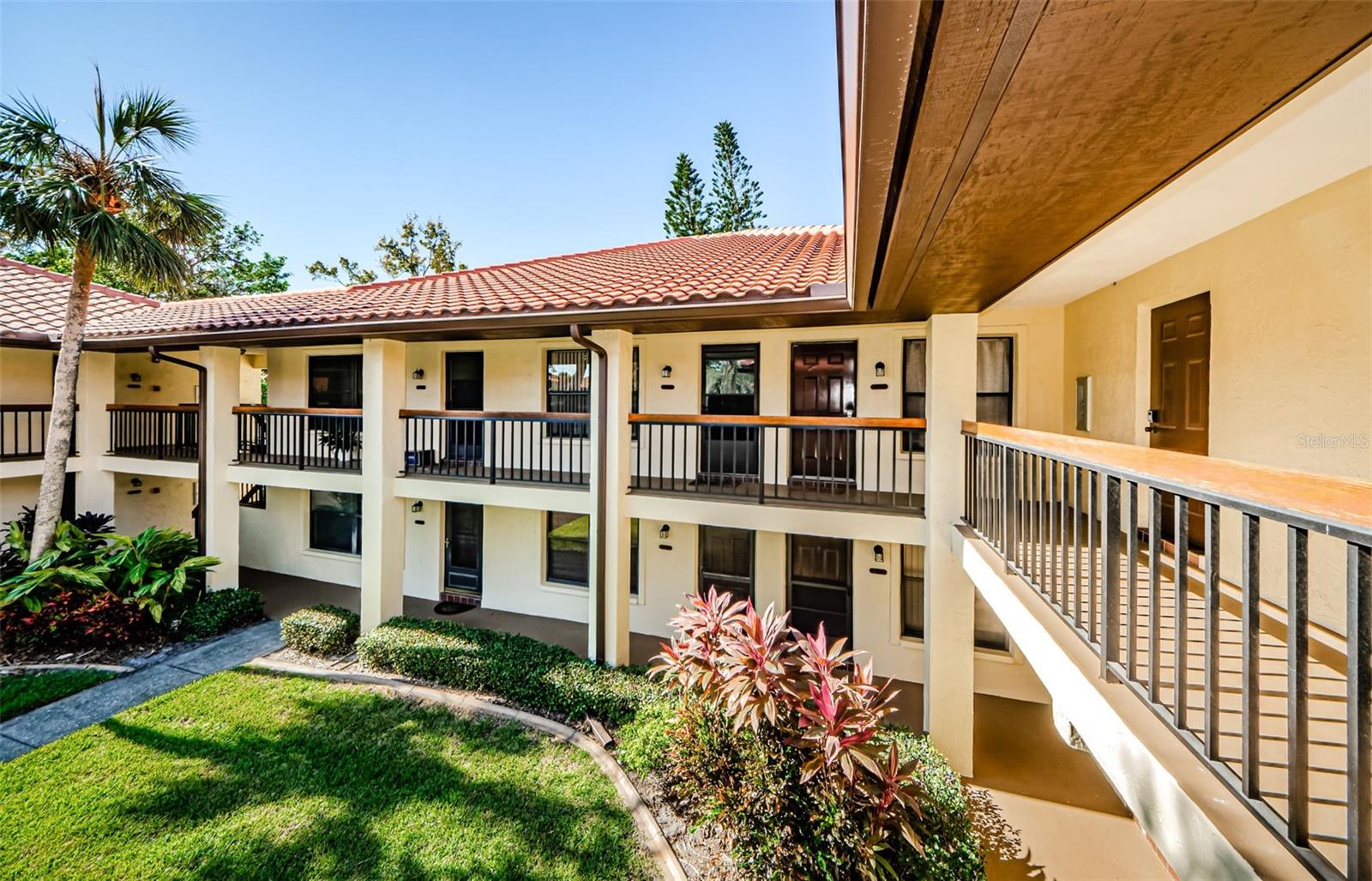 2112 HAMMOCK PINE BLVD #2112 — photo 32
