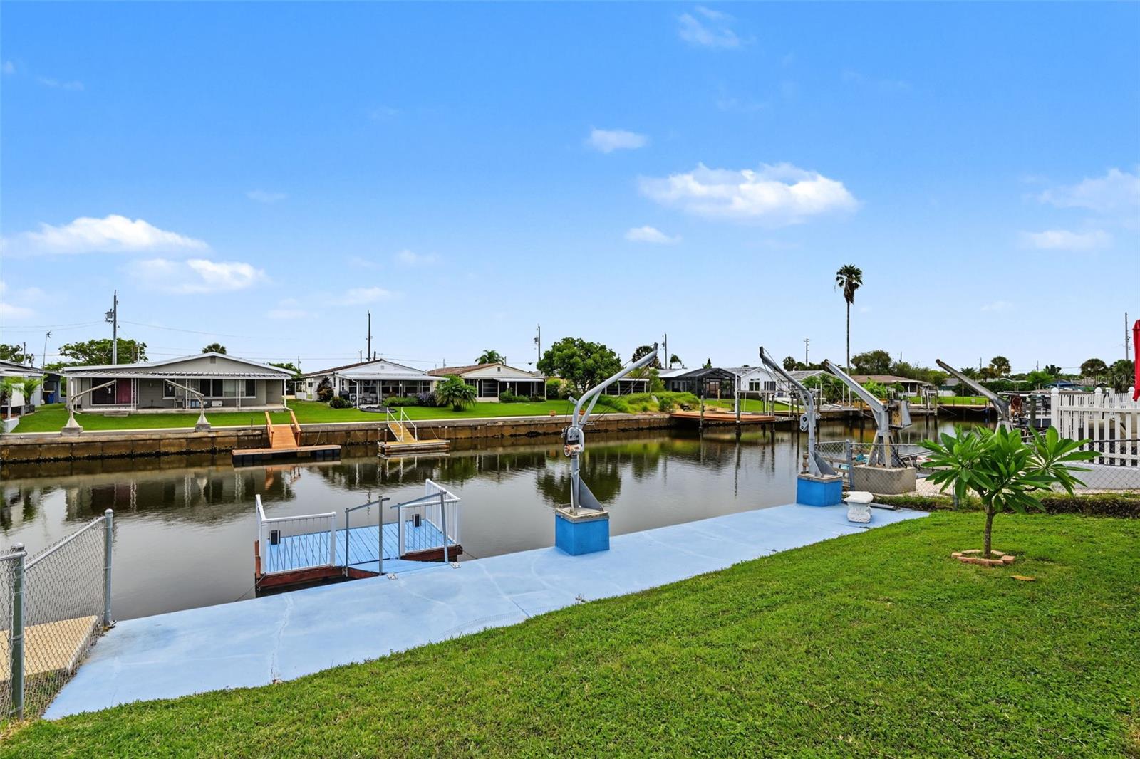 5106 BLUE HERON DR — photo 23
