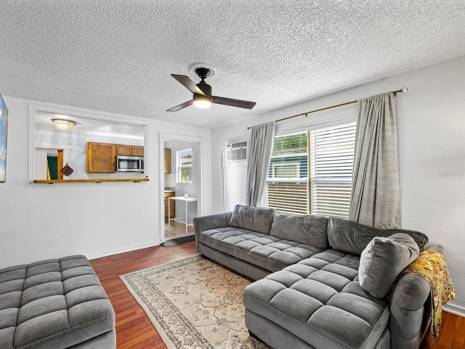 910 E ESKIMO AVE — photo 12
