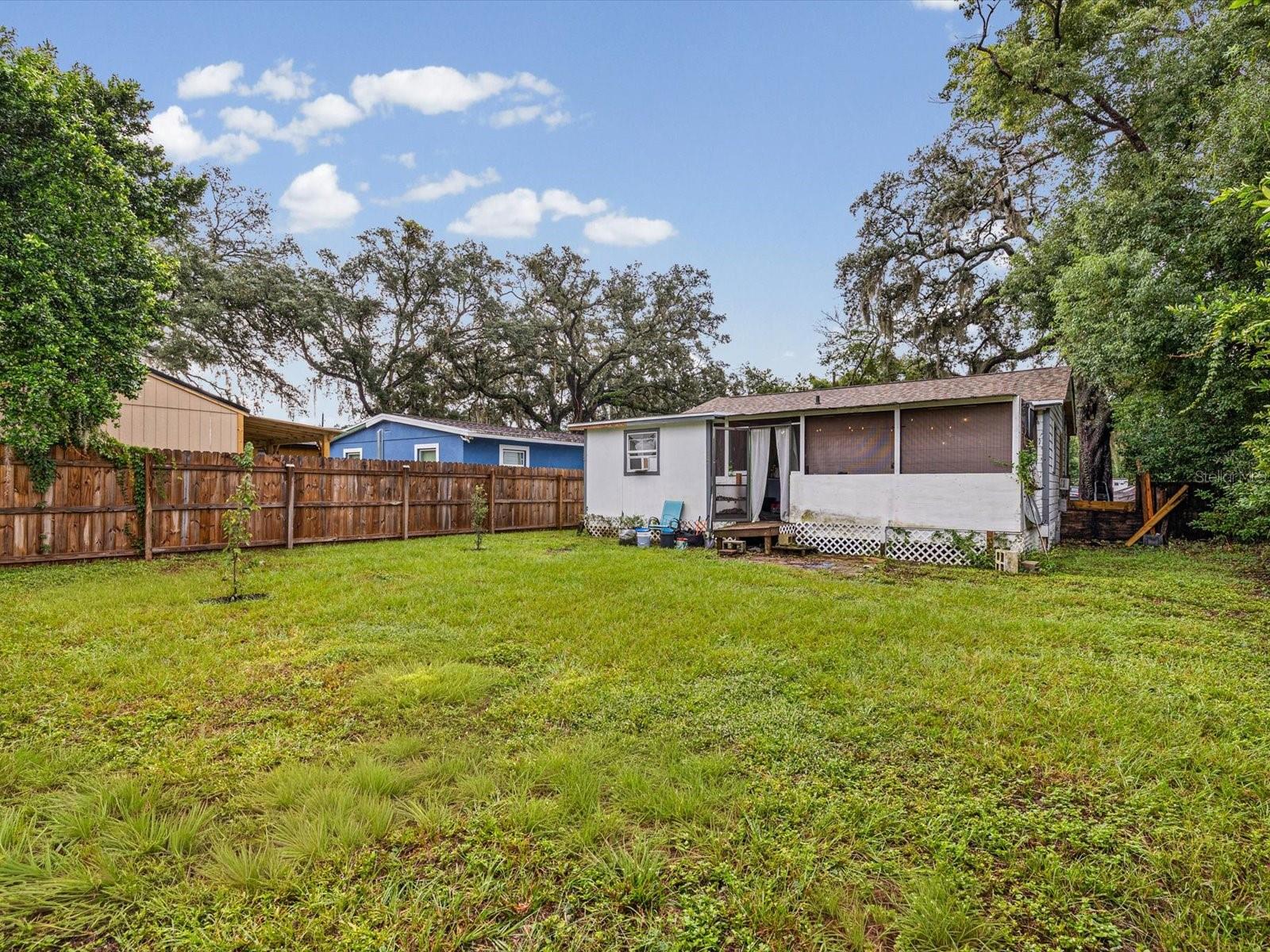 910 E ESKIMO AVE — photo 27