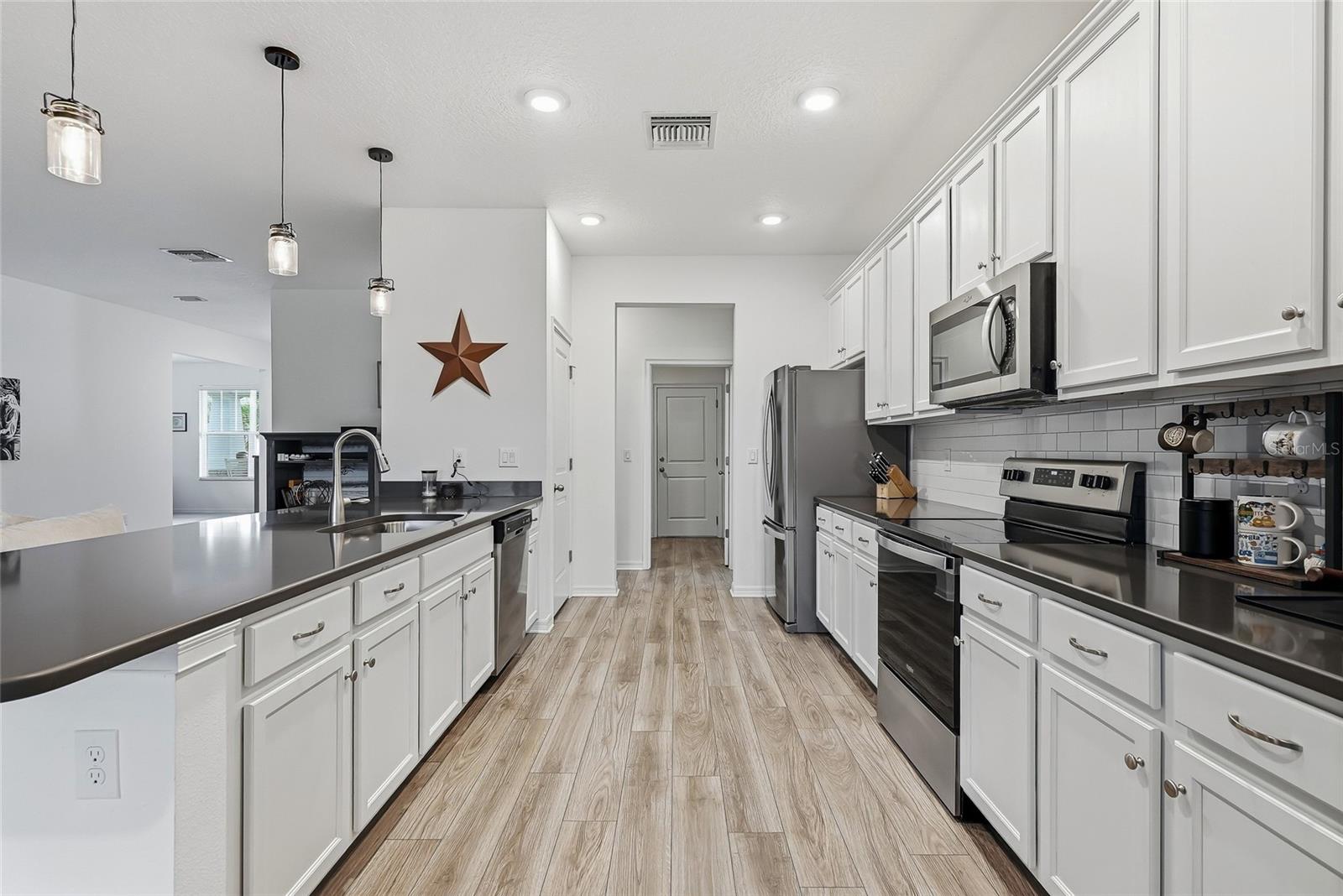 5311 GAVELLA CV — photo 16