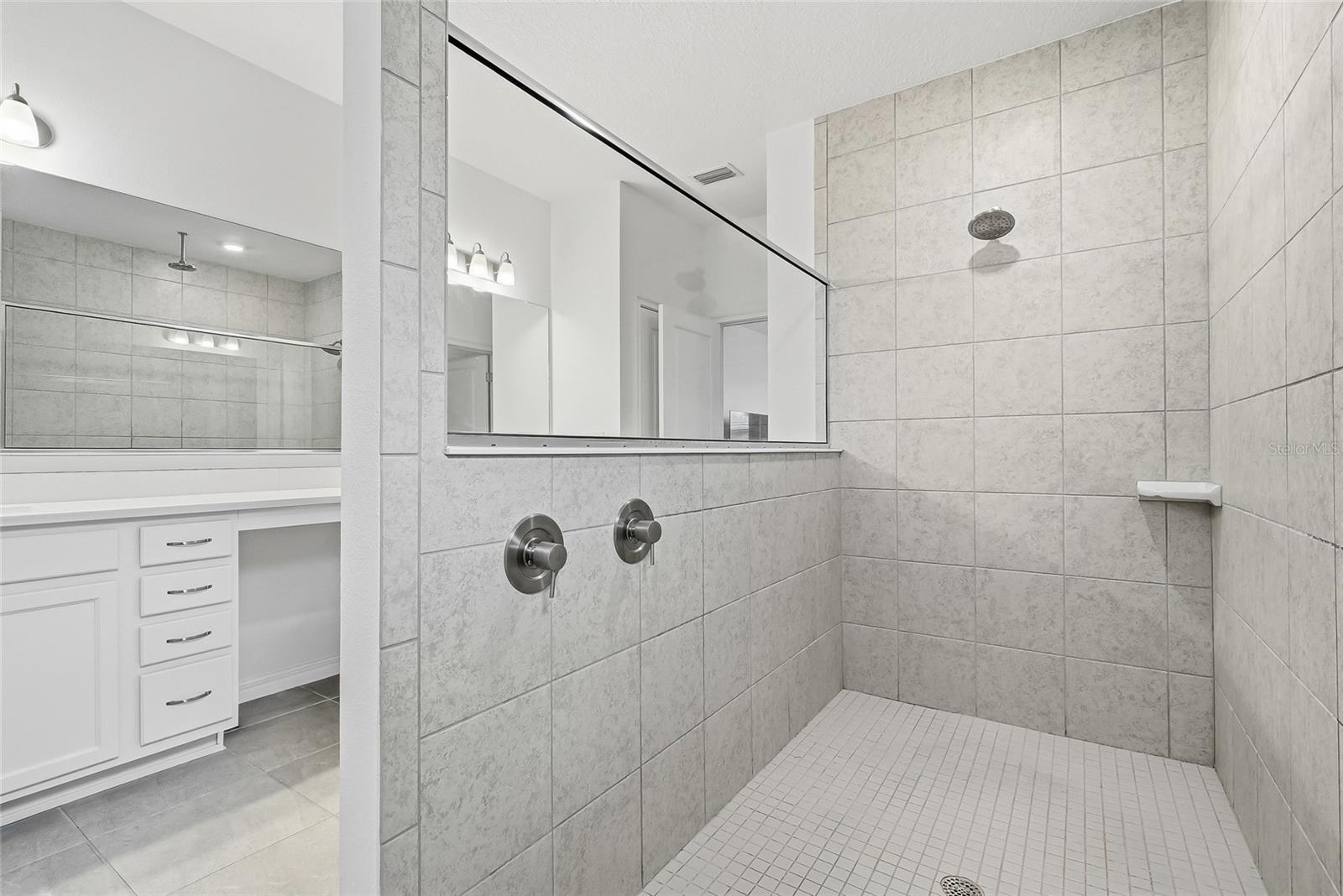 5311 GAVELLA CV — photo 29