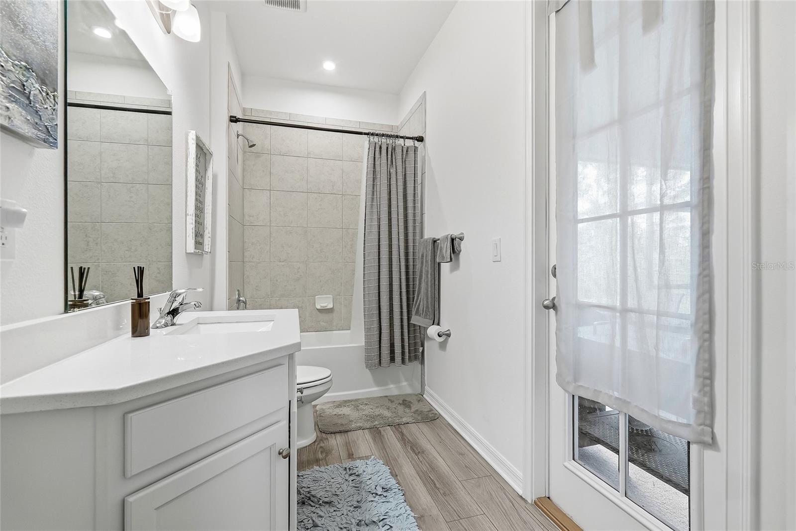 5311 GAVELLA CV — photo 33