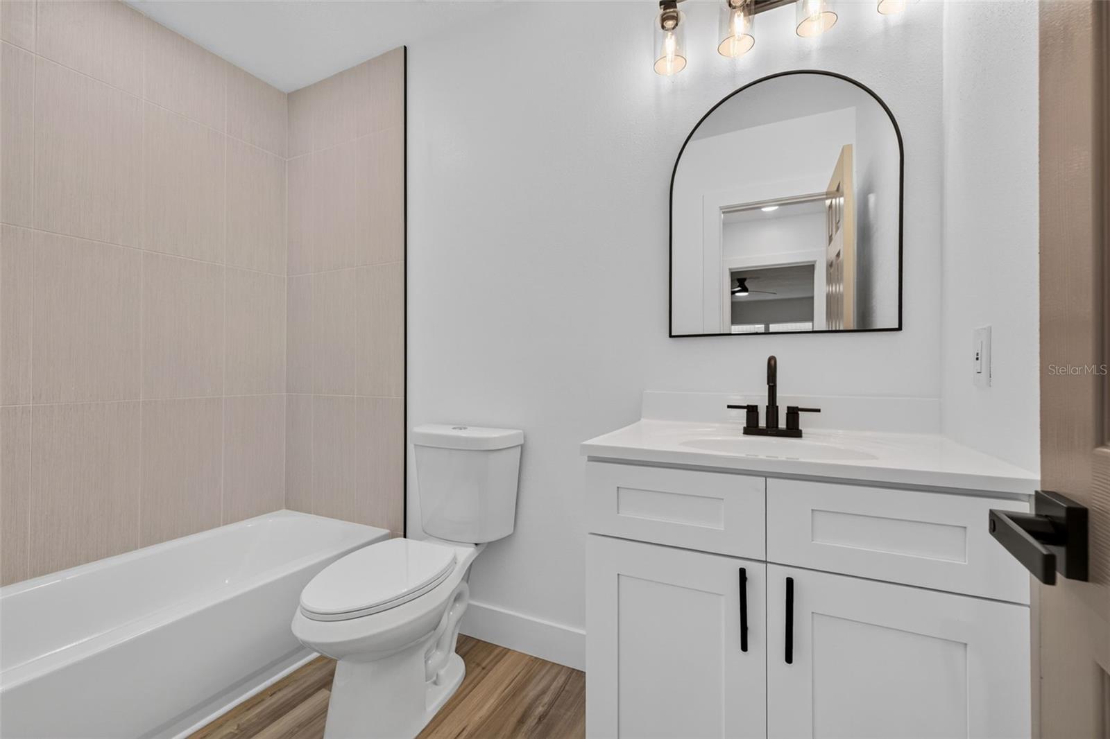 11317 SYLVAN GREEN LN — photo 24