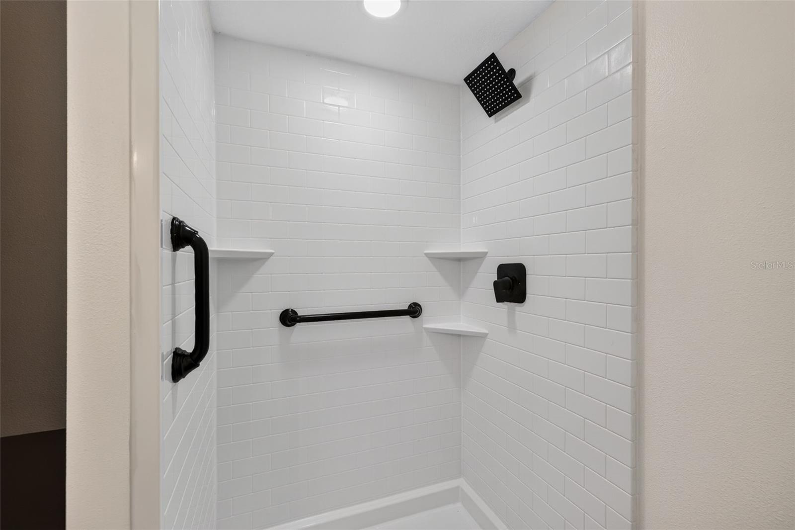 11317 SYLVAN GREEN LN — photo 12