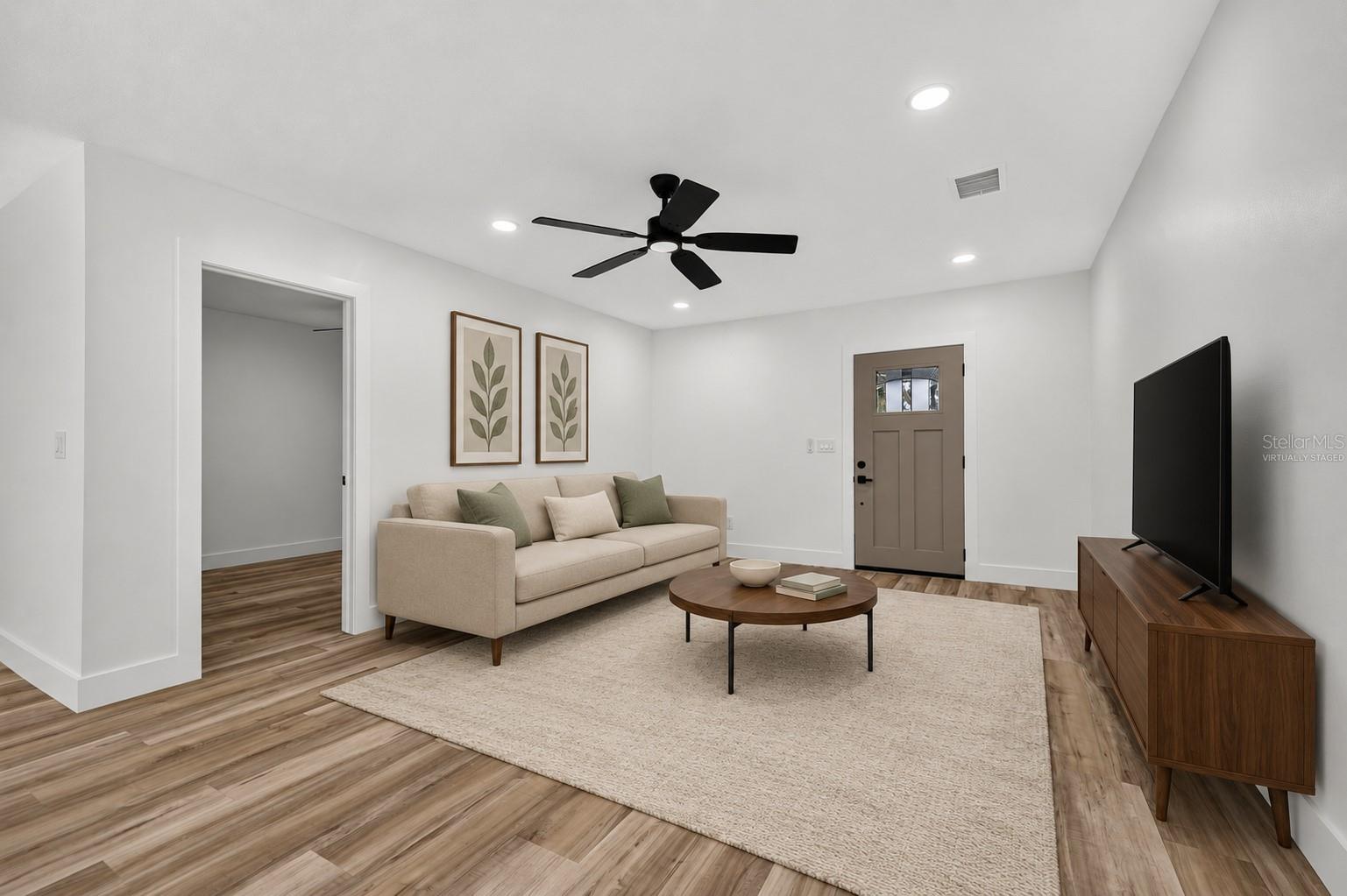 11317 SYLVAN GREEN LN — photo 18