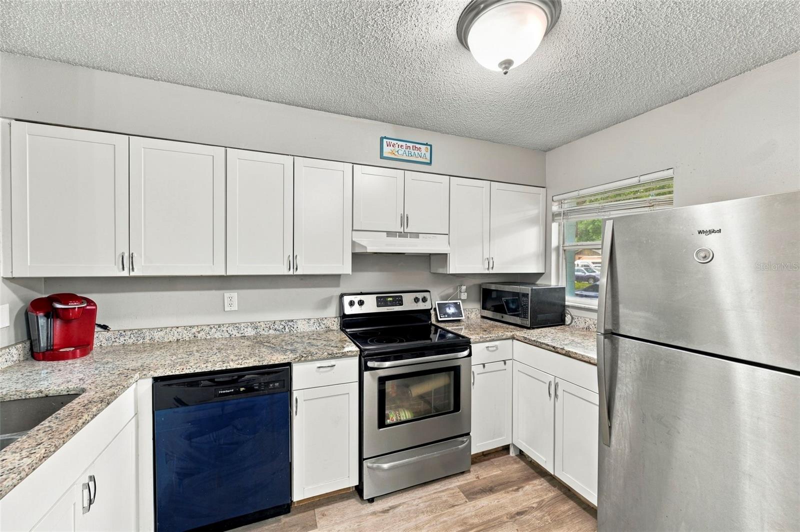 14724 SUNSET ST #3 — photo 2