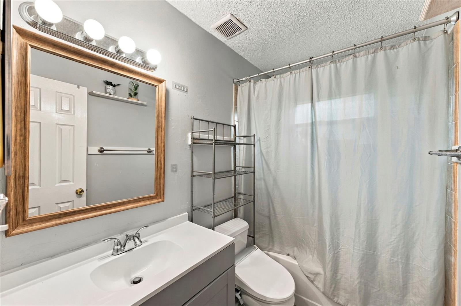 14724 SUNSET ST #3 — photo 7