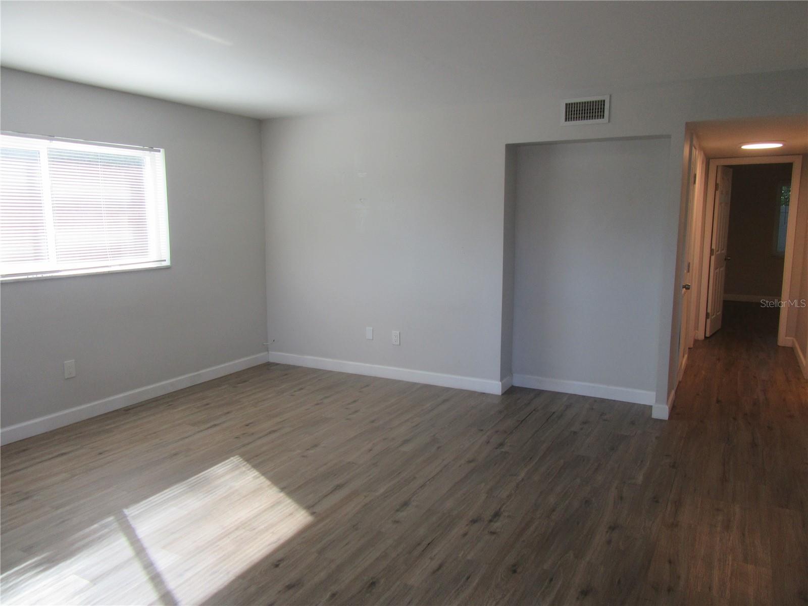 5900 22ND AVE N #1 — photo 2