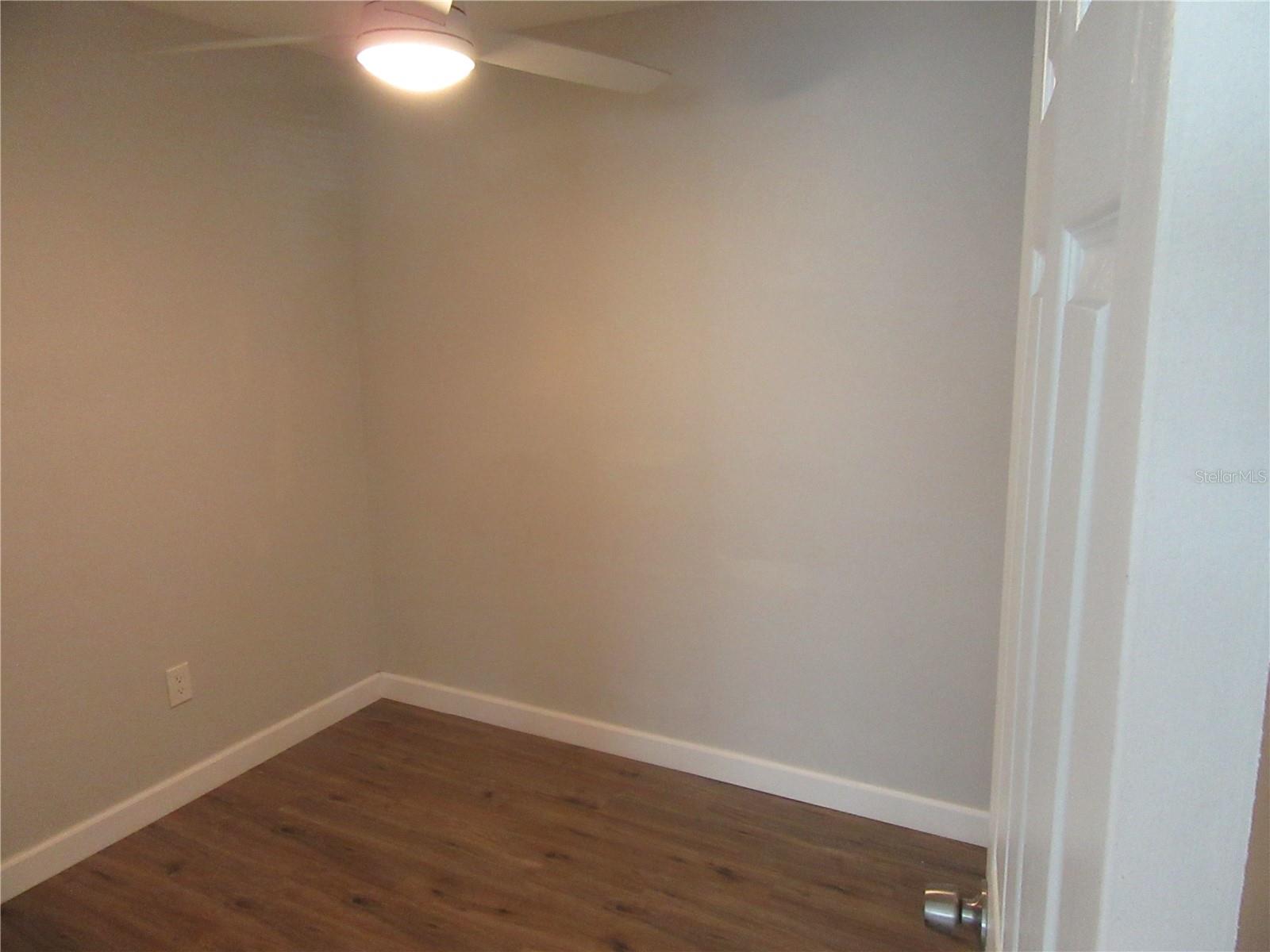 5900 22ND AVE N #1 — photo 8