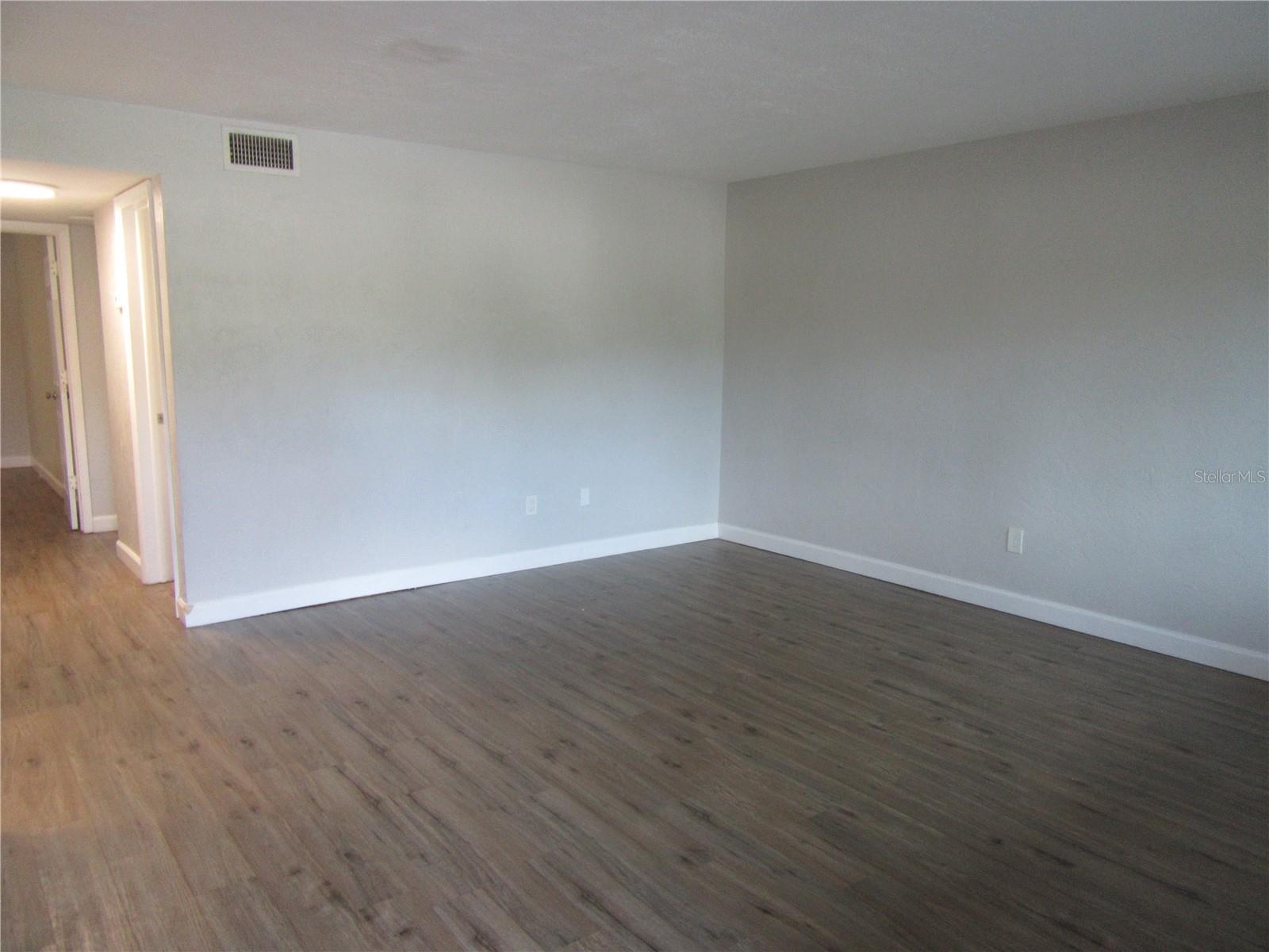 5900 22ND AVE N #2 — photo 3