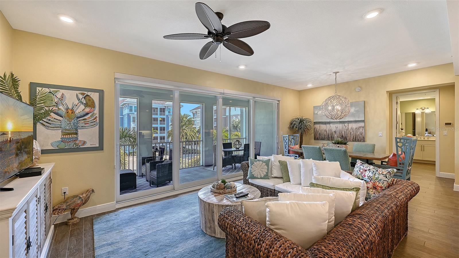 388 ARUBA CIR #201 — photo 7