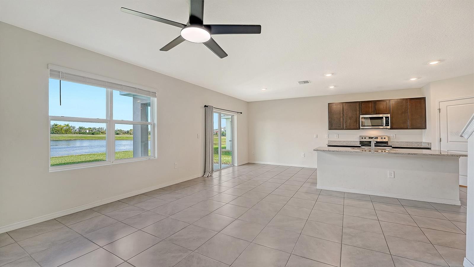 17329 RESERVA DR — photo 9