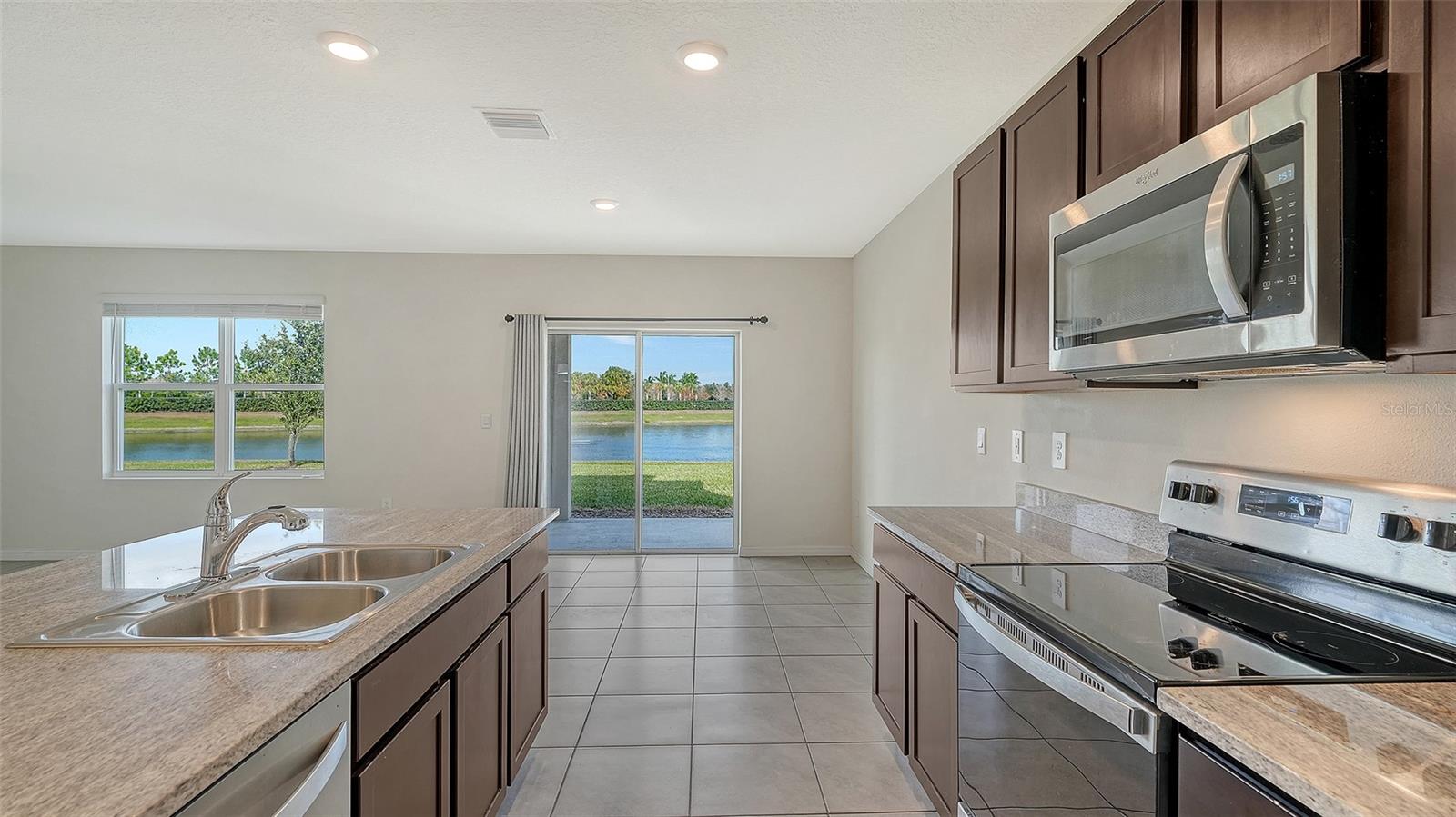 17329 RESERVA DR — photo 15