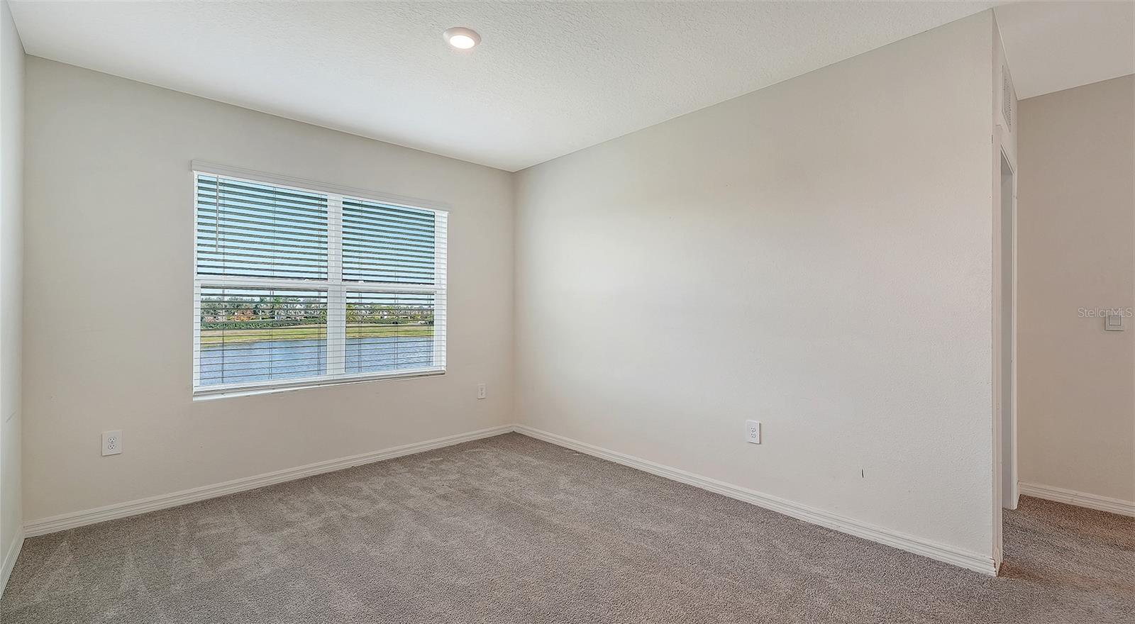 17329 RESERVA DR — photo 32