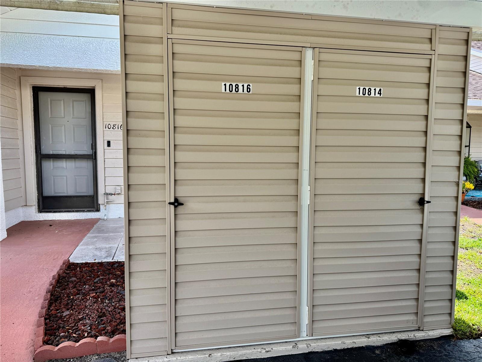 10816 LAQUINTA DR — photo 18