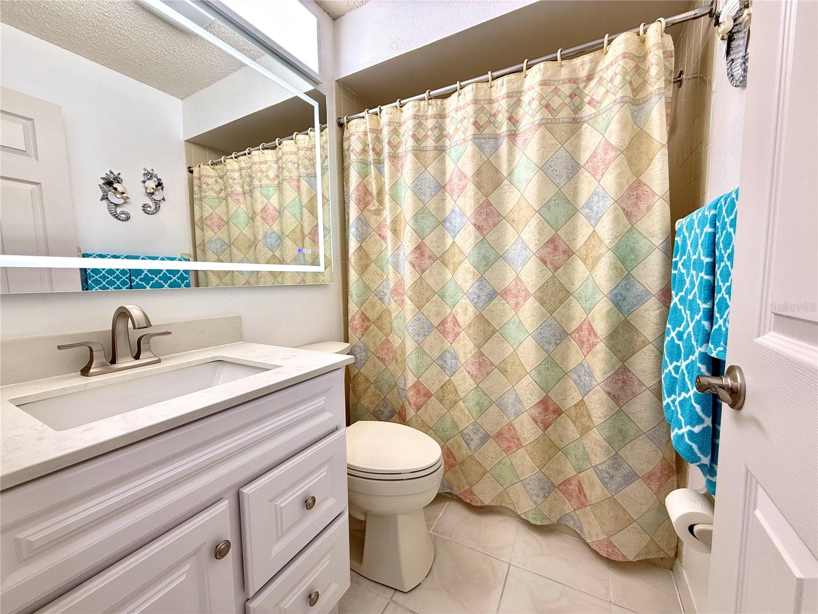 10816 LAQUINTA DR — photo 13