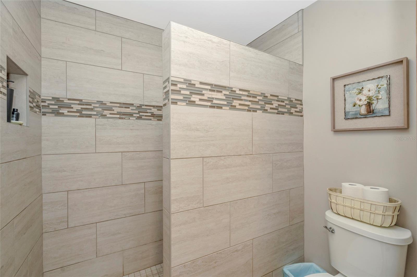 4614 DUXBERRY LN — photo 58