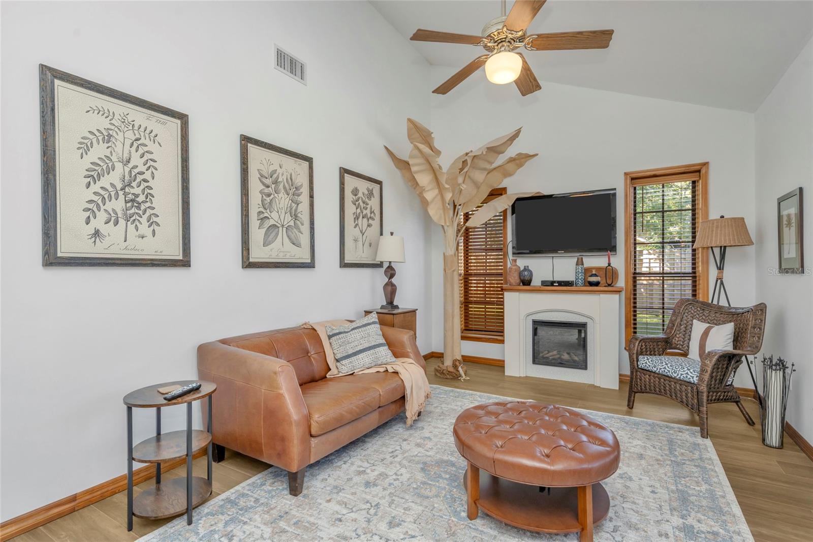 4614 DUXBERRY LN — photo 22