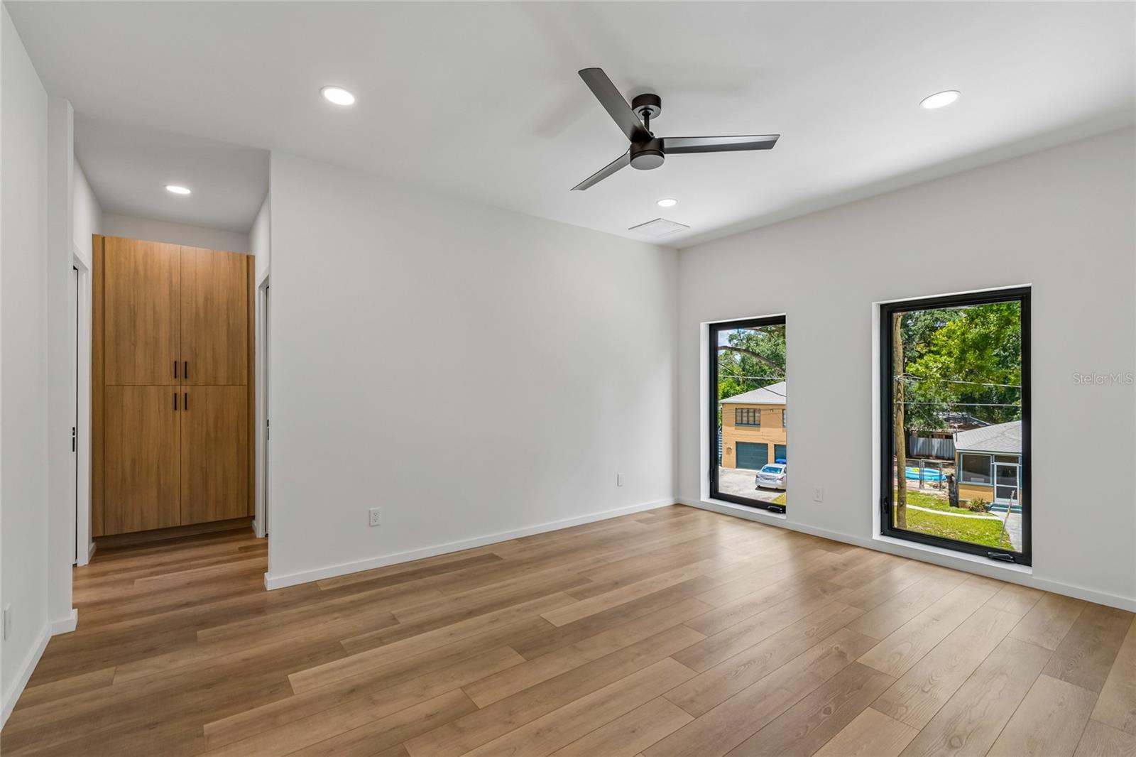 1305 HILTON PL — photo 19