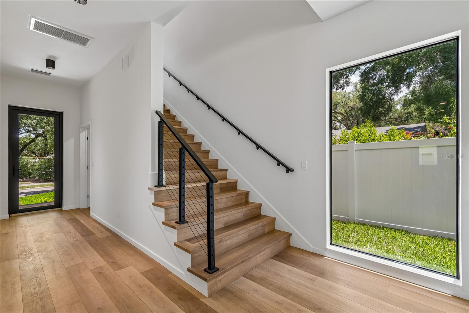 1305 HILTON PL — photo 7