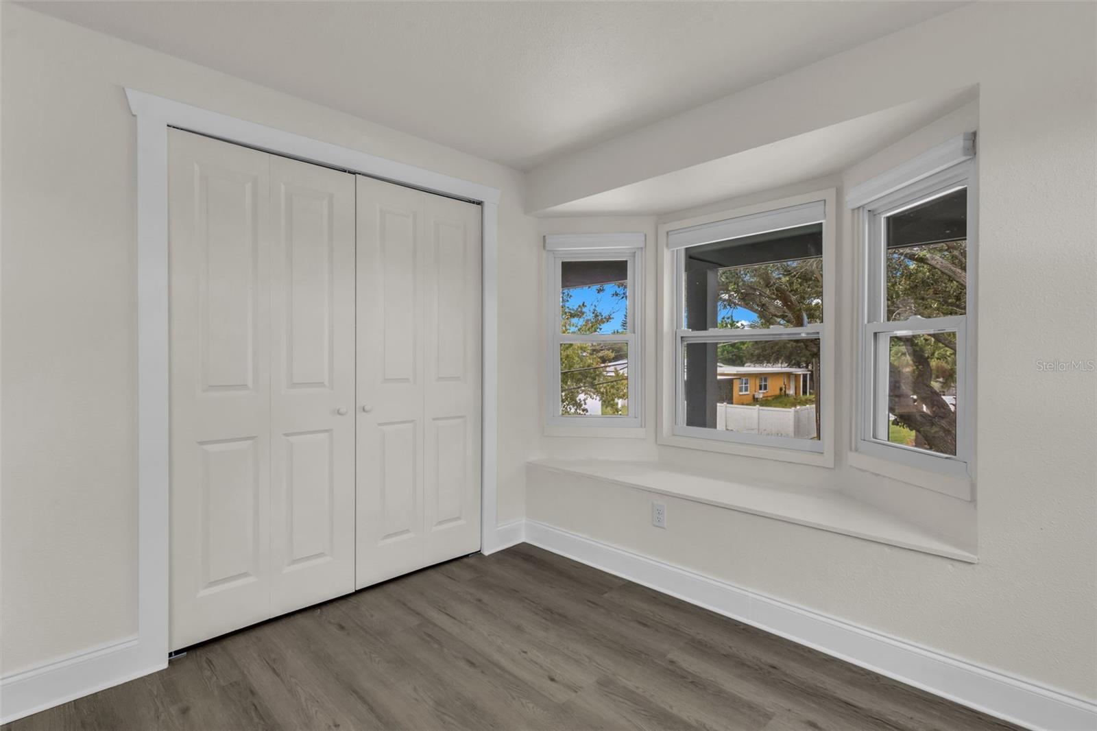 1810 MARYLAND AVE NE — photo 38