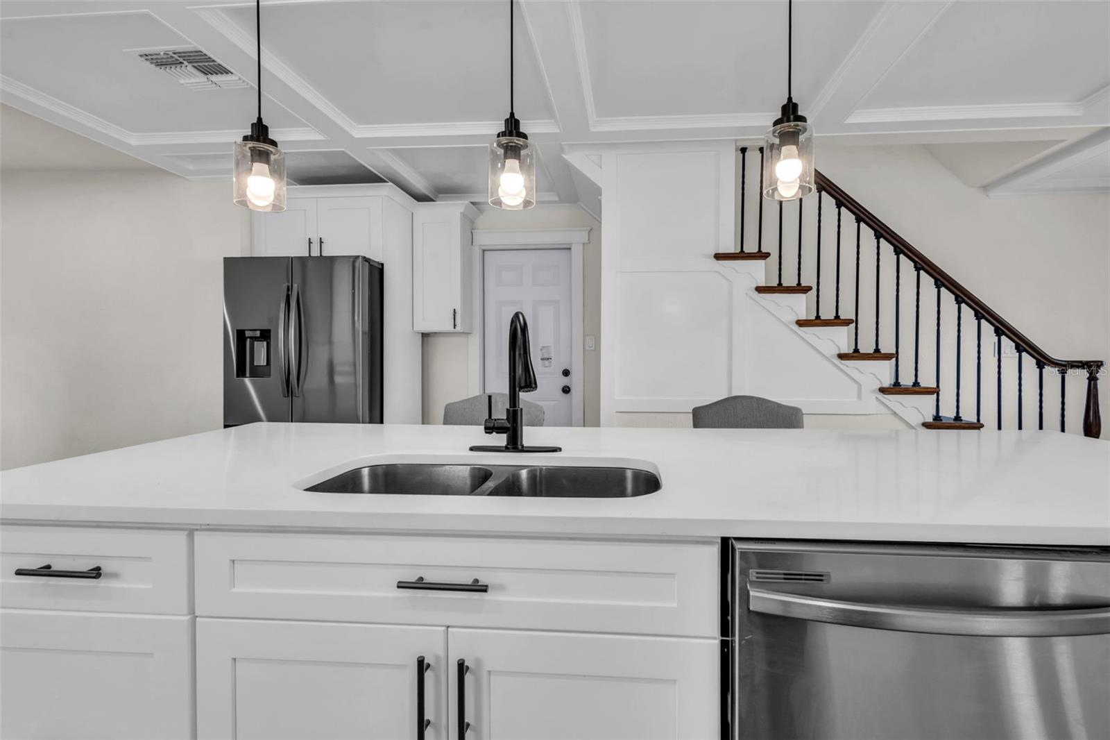 1810 MARYLAND AVE NE — photo 5