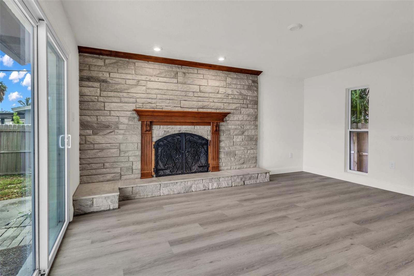 1810 MARYLAND AVE NE — photo 23