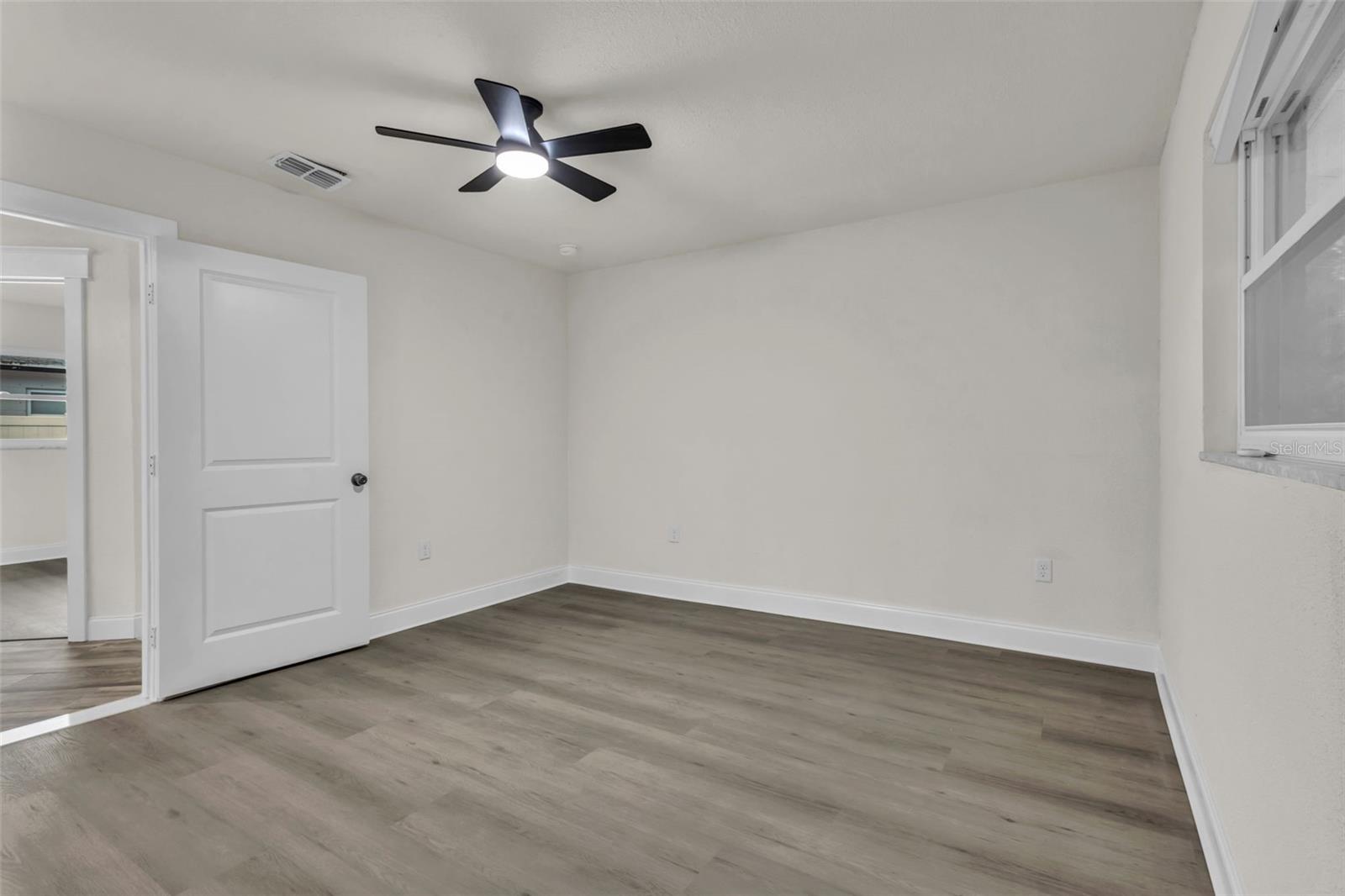1810 MARYLAND AVE NE — photo 19