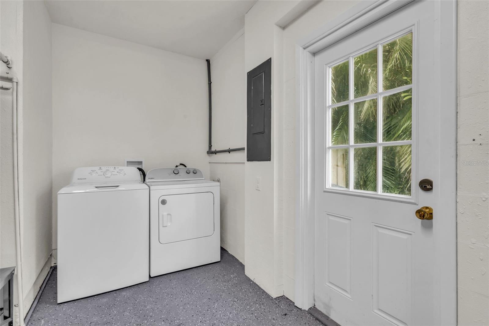1810 MARYLAND AVE NE — photo 39