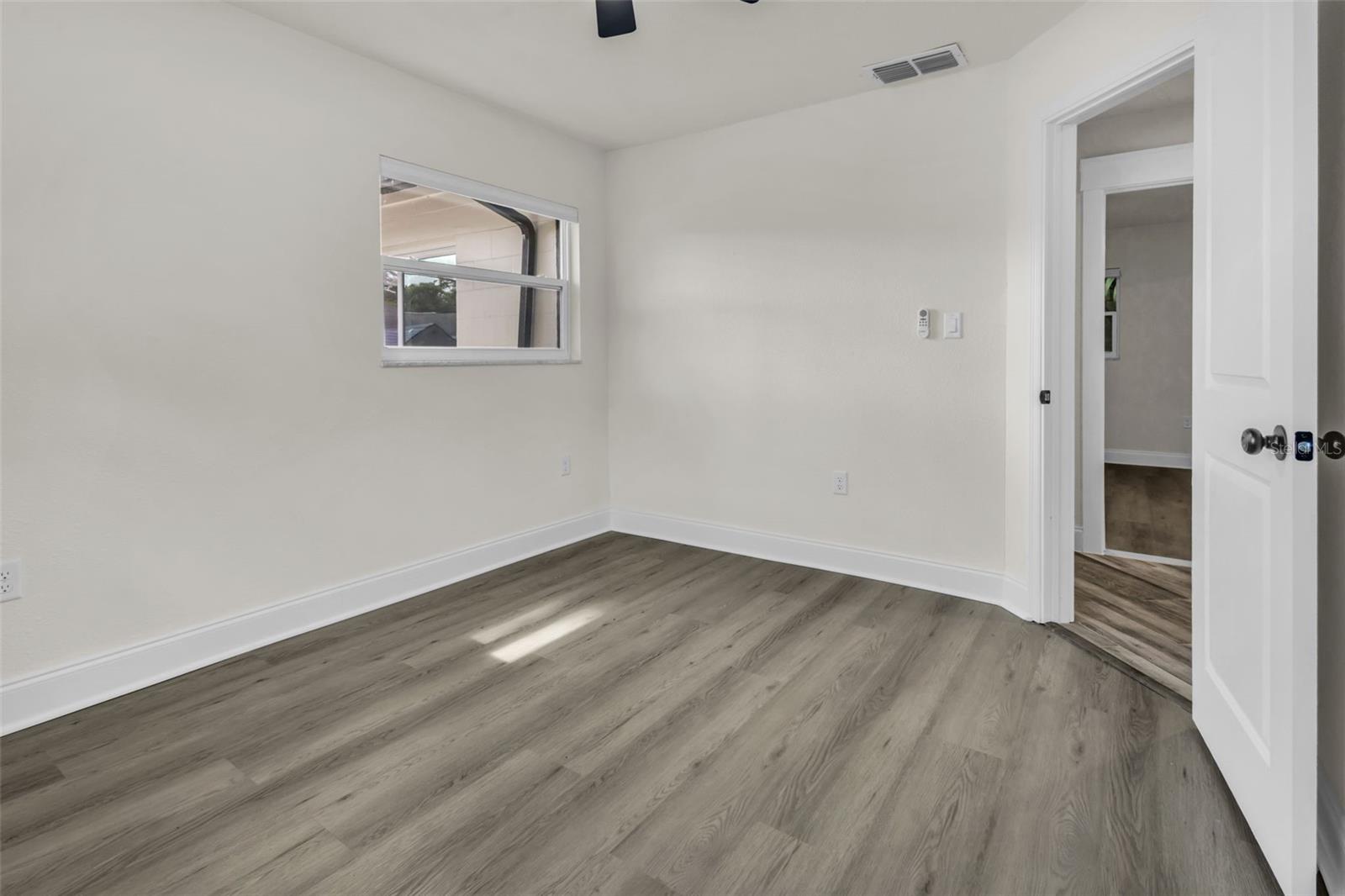 1810 MARYLAND AVE NE — photo 17