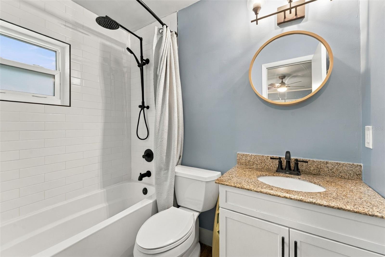 1011 S MOODY AVE #11 — photo 20