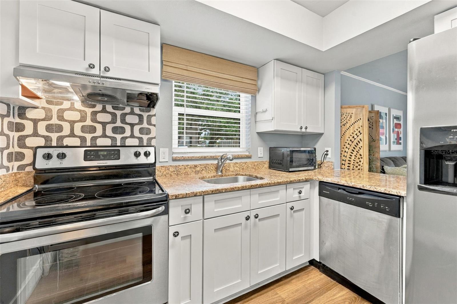 1011 S MOODY AVE #11 — photo 6