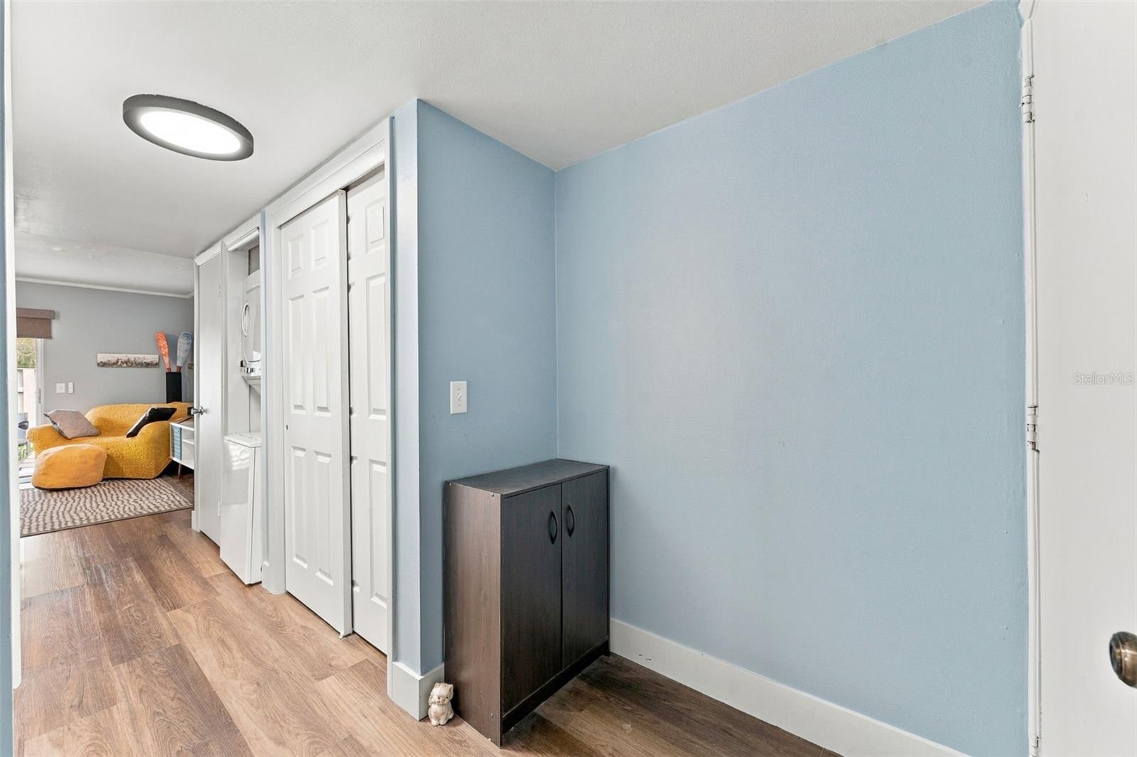 1011 S MOODY AVE #11 — photo 5