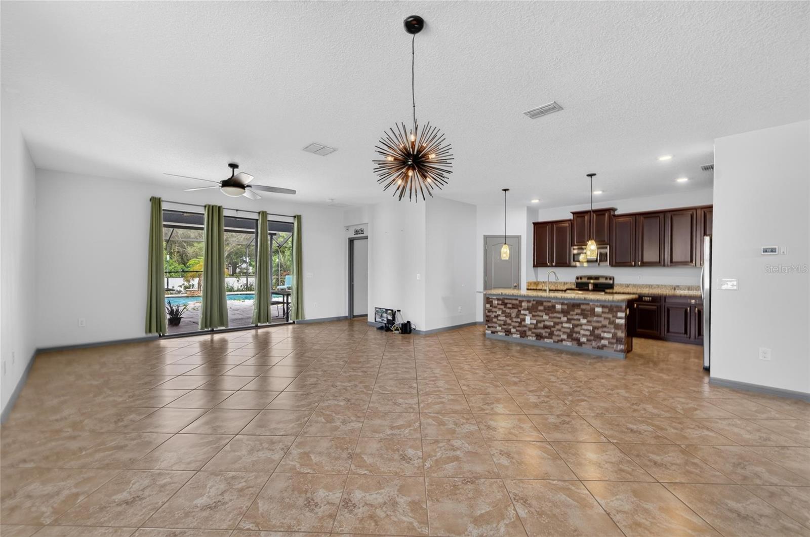 13230 WELLINGTON HILLS DR — photo 35