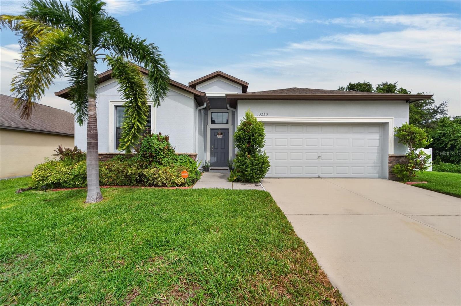 13230 WELLINGTON HILLS DR — photo 2