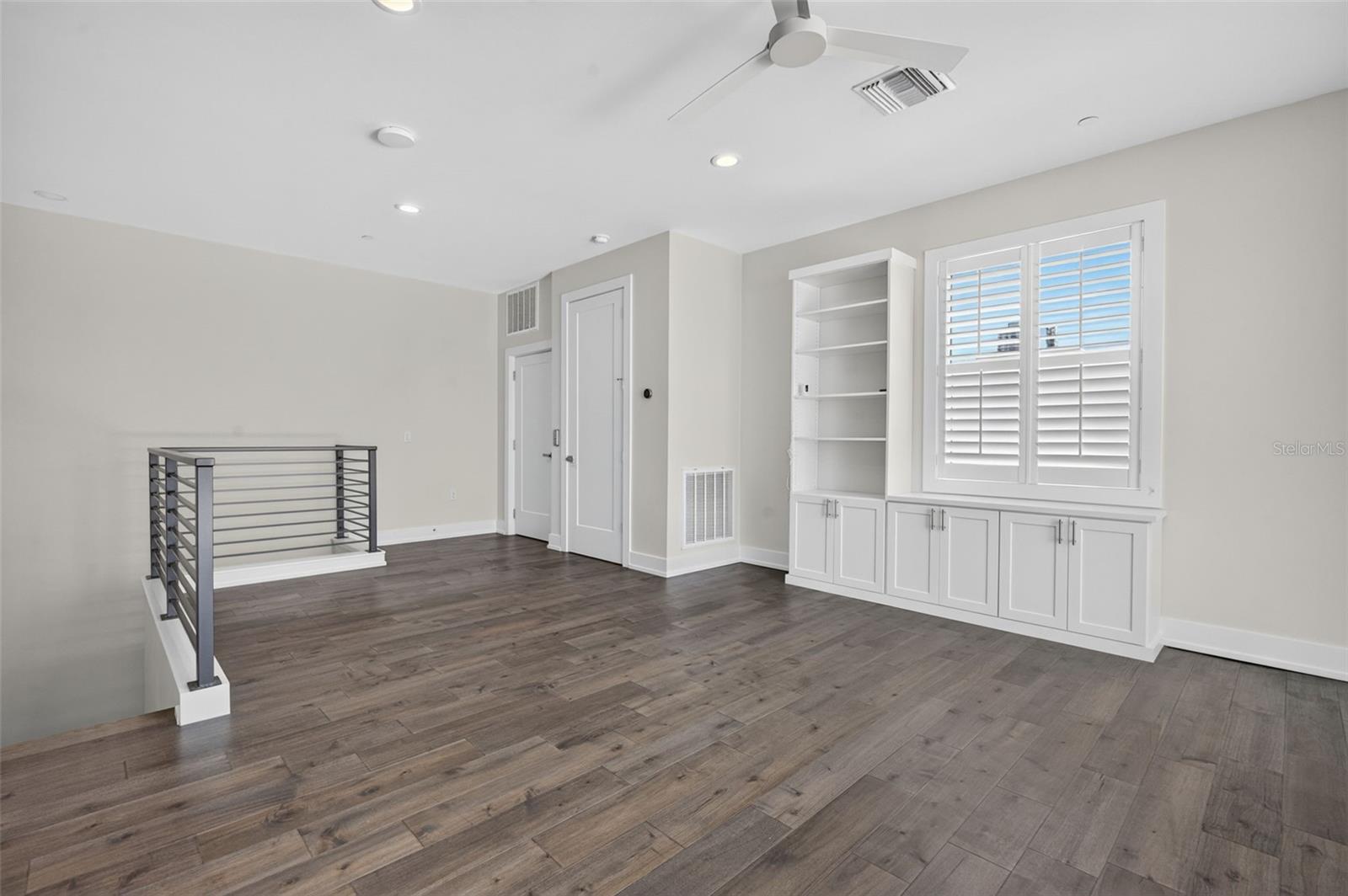 536 4TH AVE S #2 — photo 32