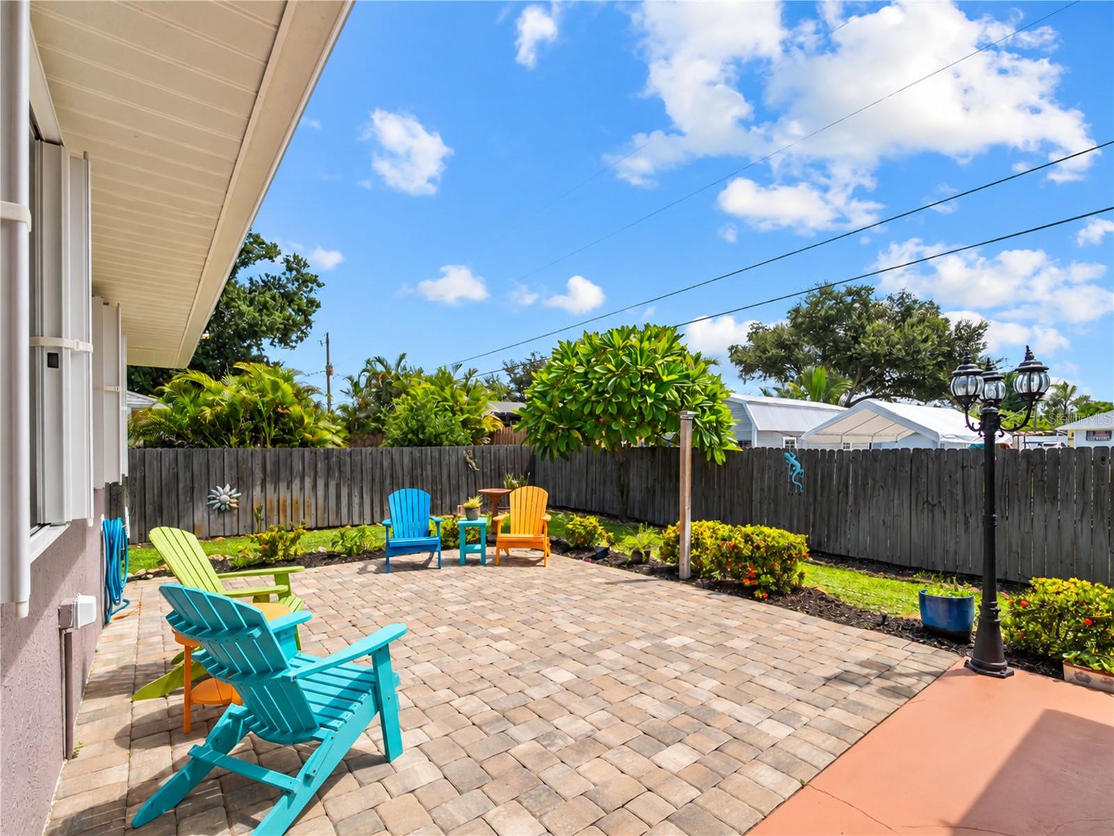 1477 HUDSON RD — photo 30