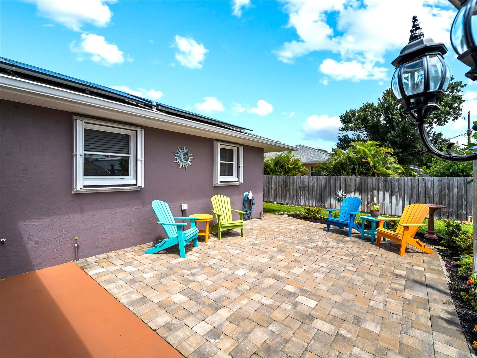 1477 HUDSON RD — photo 28