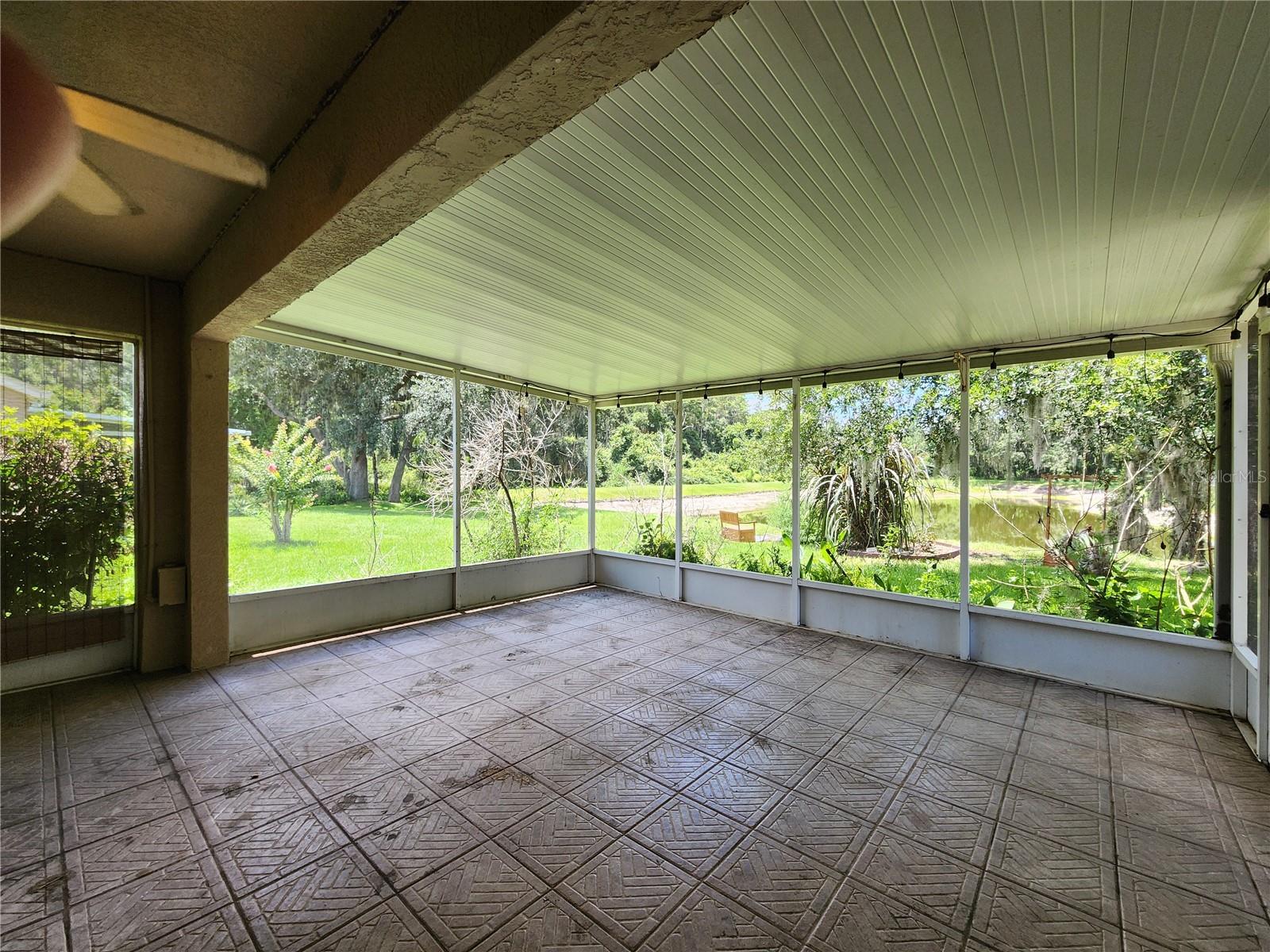 30702 IVERSON DR — photo 19