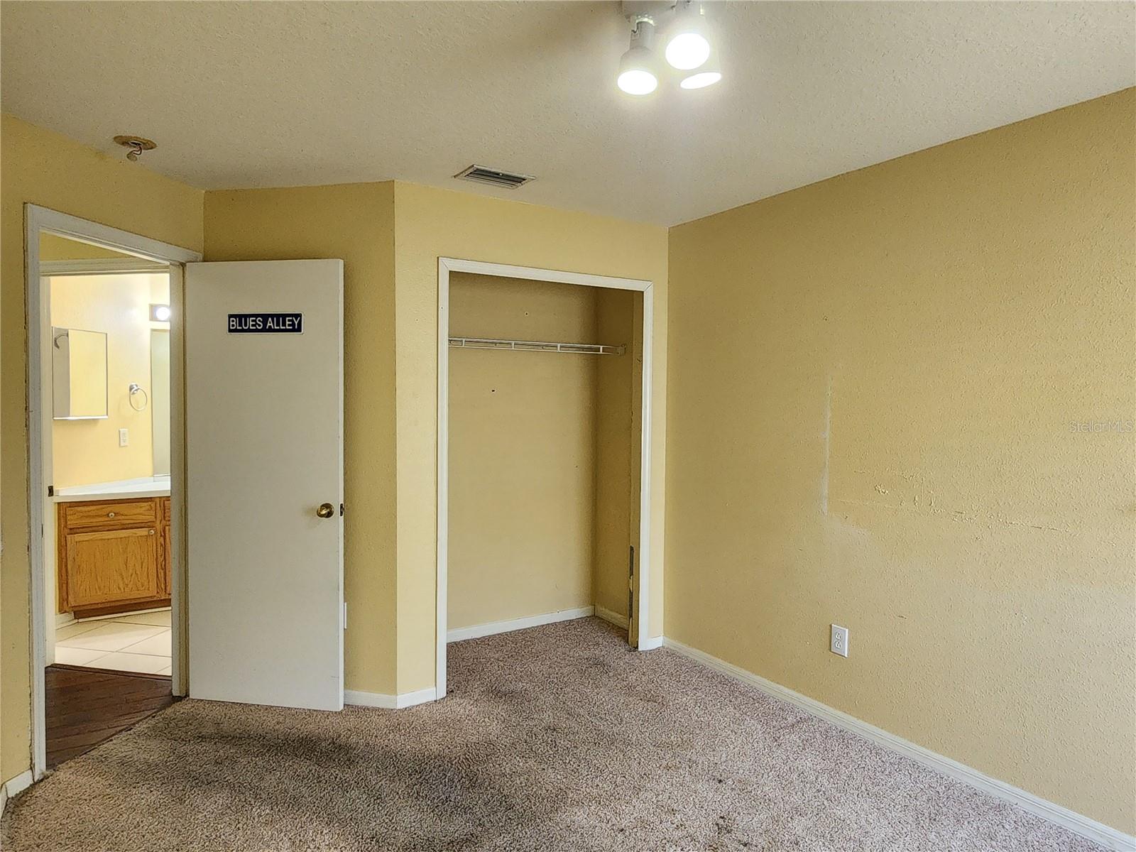 30702 IVERSON DR — photo 15