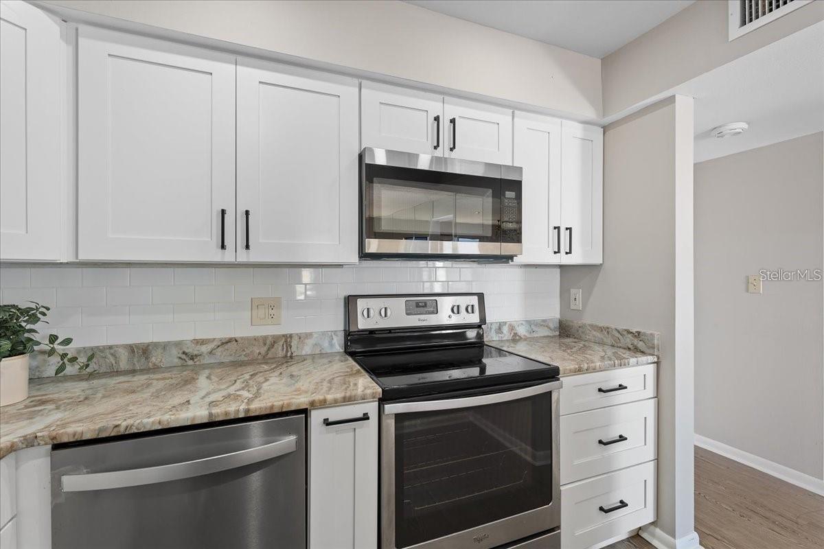 4900 BRITTANY DR S #610 — photo 11