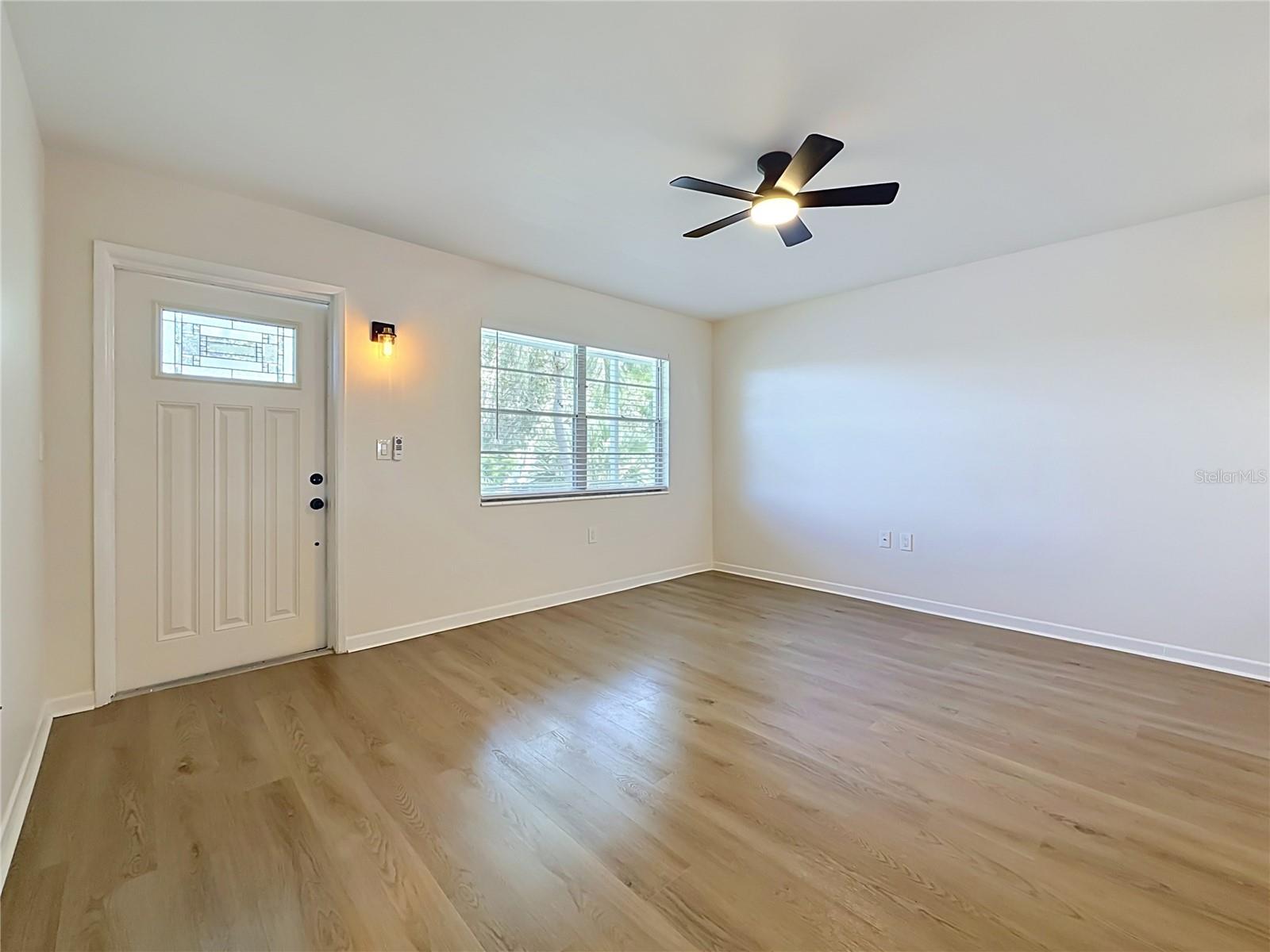 6100 21ST ST N #17 — photo 18