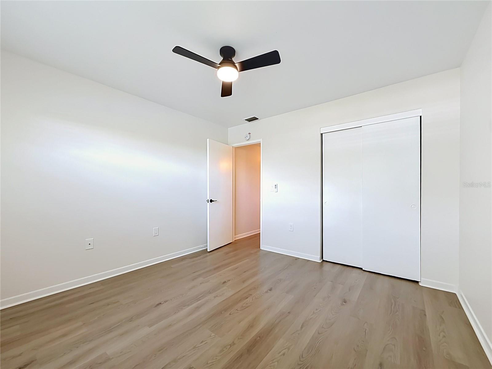 6100 21ST ST N #17 — photo 33