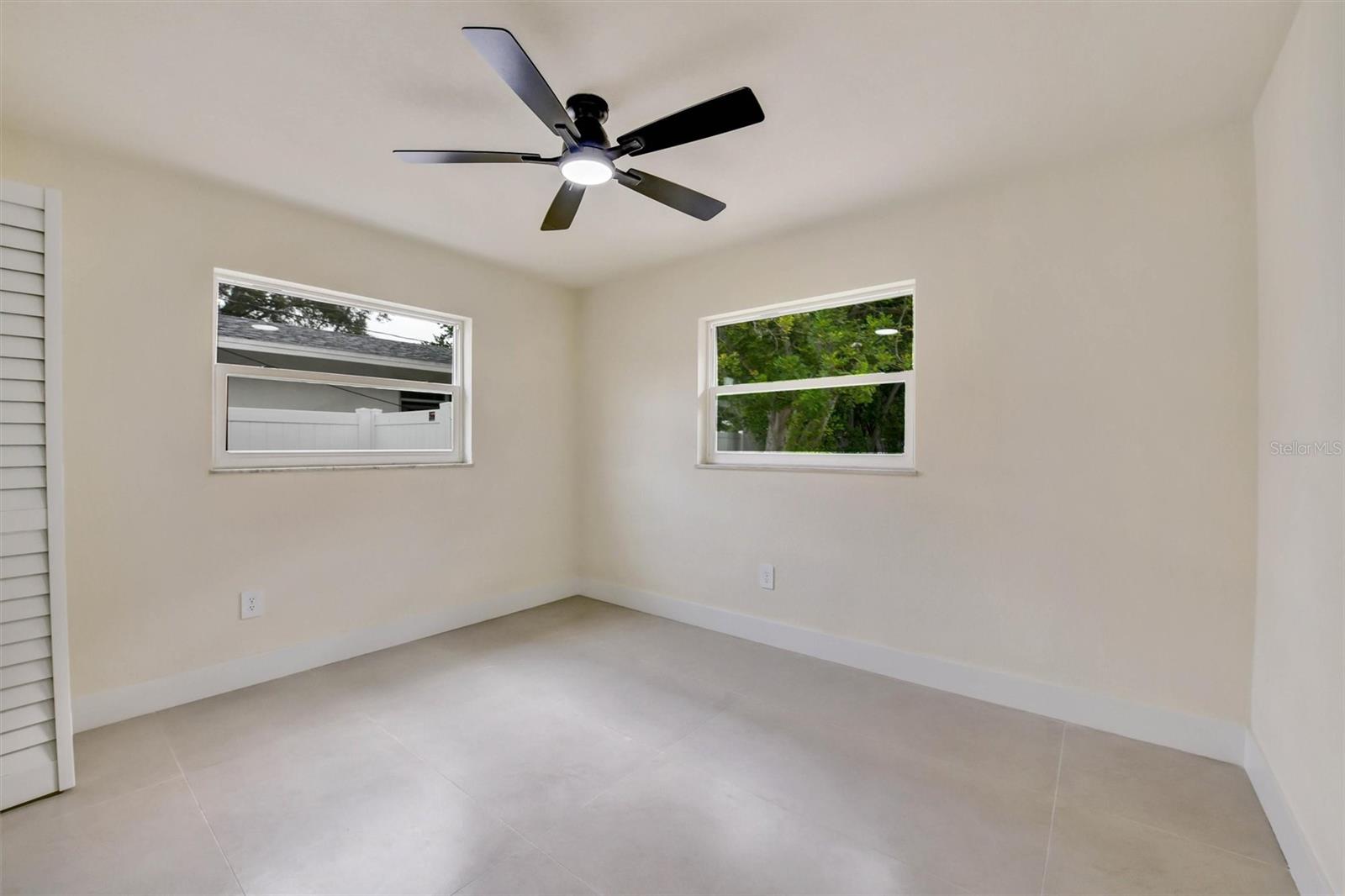 1207 S BELCHER RD — photo 18