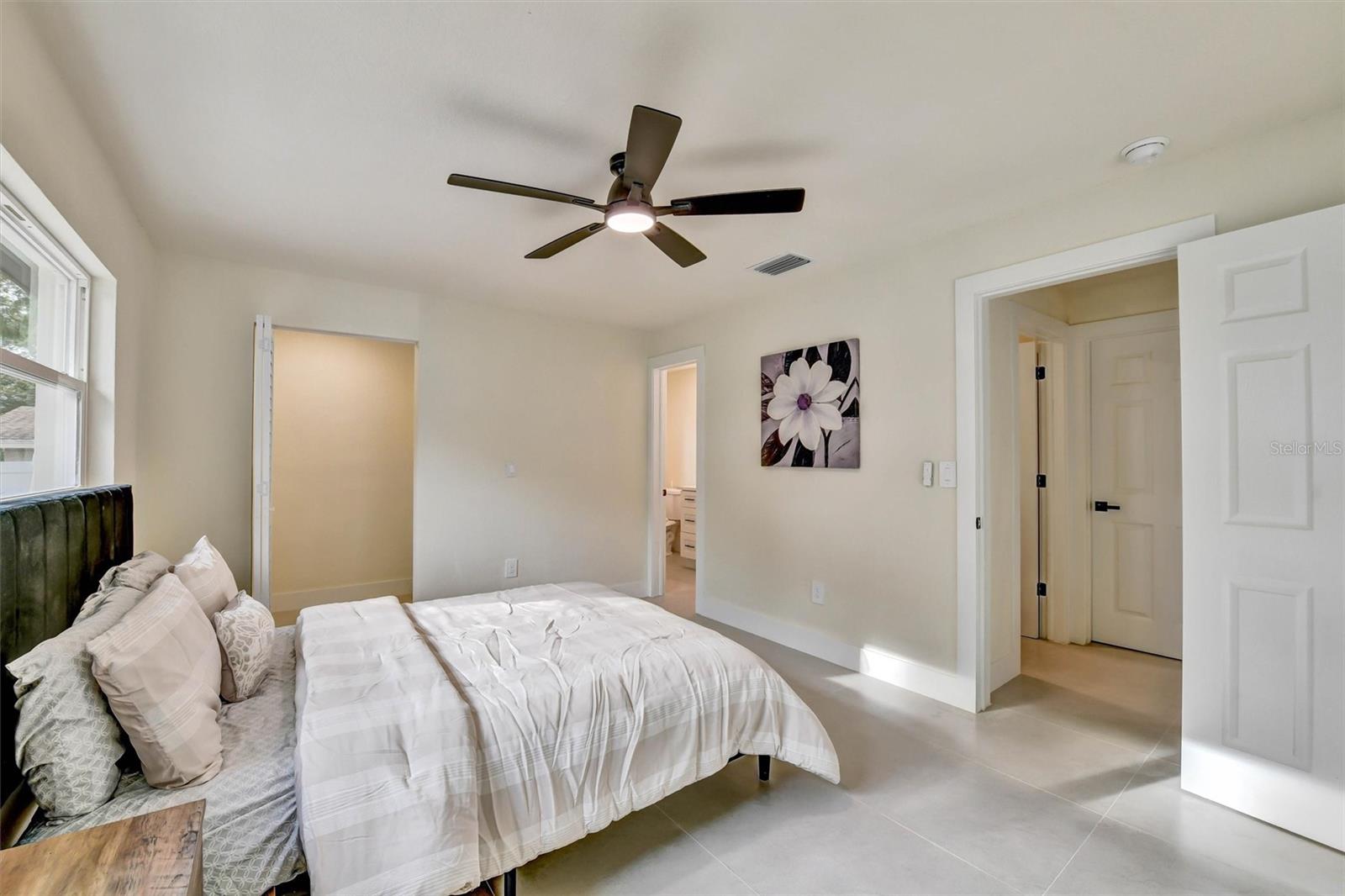 1207 S BELCHER RD — photo 28